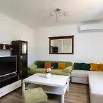 Stephanie Island * Šipanska Luka