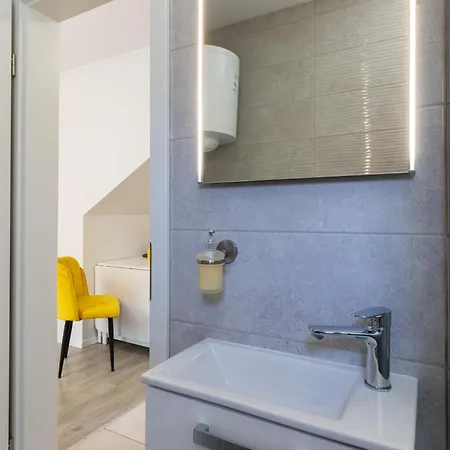 Stephanie Island * Šipanska Luka