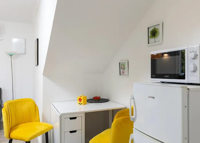 Stephanie Island Шипанска-Лука